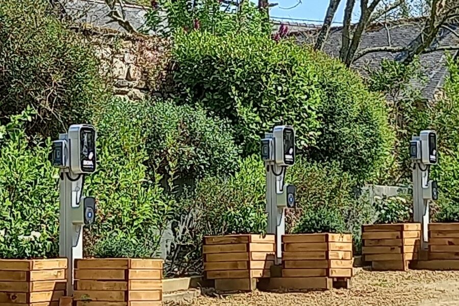 Bornes de recharge véhicule électrique