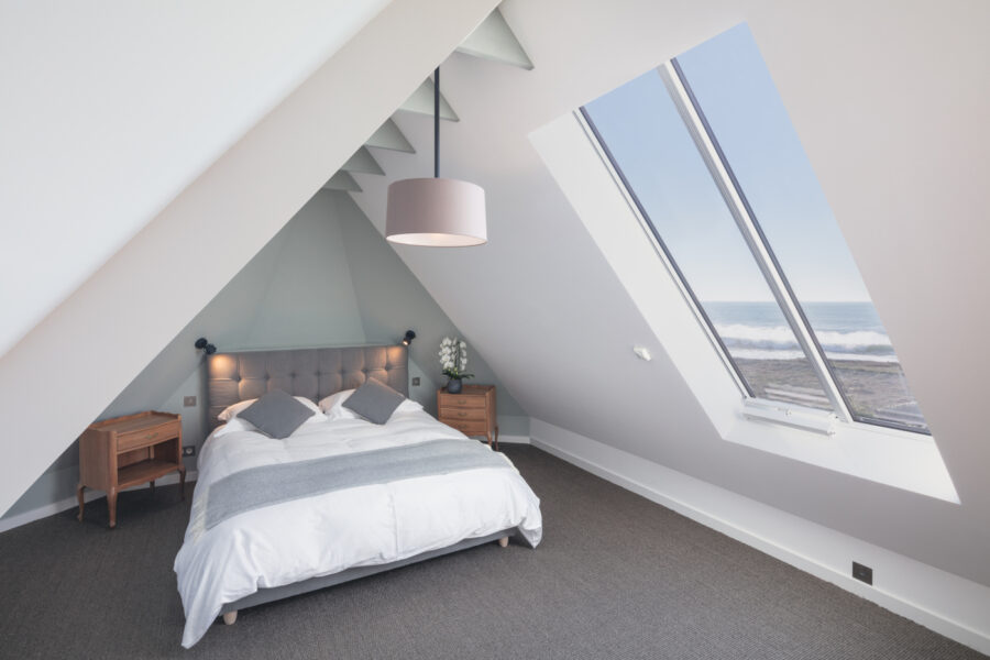 luxury-sea-side-holidays-la-proue-cosy-bedroom-with-a-view-large